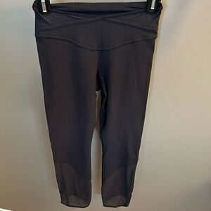 Lululemon Nulu And Mesh Pants - Sz 6, 25” length